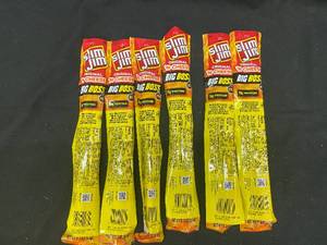 lot 109 image: LL2 - Set of 6 Slim Jim Beef and Cheese Big Boss Snacks