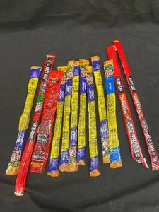lot 114 image: LL2 - Assorted Meat Snack Sticks - Variety Pack