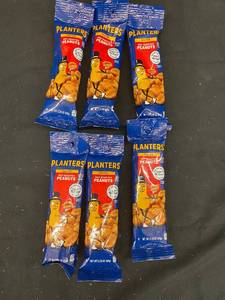 lot 116 image: LL2 - Set of 6 Planters Dry Roasted Peanuts 1.5 oz Packs