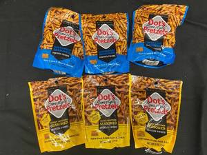 lot 128 image: UU2 - Collection of Dots Homestyle Pretzels Assorted Flavors, 6 Packs