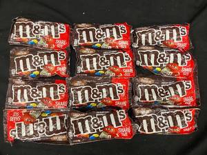 lot 184 image: RR2 - Set of 9 Share Size M&Ms Chocolate Candy Packs