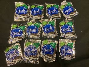 lot 302 image: BB3 - 10 Pack of York Peppermint Patties Sealed