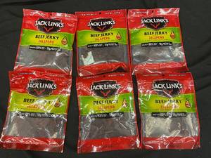 lot 317 image: QQ2 - Collection of 6 Jack Links Jalapeo Beef Jerky Packages