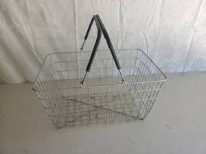 lot 35 image: Vintage Wire Basket