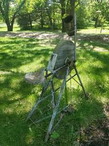 lot 38 image: Old Hand Operated Sharpening Stone