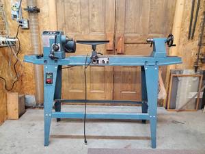 lot 41 image: Large Jet Model JWL-1236 Working Wood Lathe