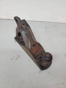 lot 72 image: Beautiful Early 1900s Stanley #4 Hand Plane