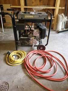 lot 117 image: Powerback Contractor Generator 6000watt Model GBFE6010