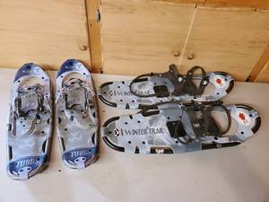 lot 120 image: Winter Trail and Tubs Snow Shoes