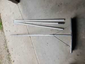 lot 157 image: Solid 4 Section Roof Snow Rake