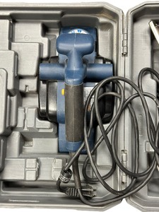 lot 19 image: Ryobi HPL51 3-14 Hand Planer