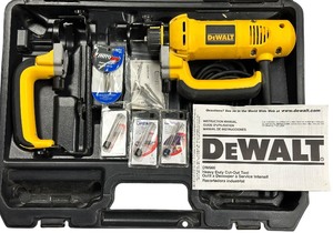 lot 22 image: DeWalt DW660 Cut Out Tool