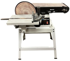 lot 13 image: Delta 6 belt 9 disc Sander