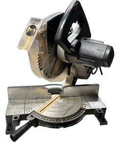 lot 16 image: Black and Decker Power Miter Saw