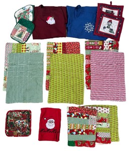 lot 247 image: Vintage Handmade Embroidered Kitchen Sets  Placemats 3 sets and matching table runner, 4 Pot Holders, 2 Christmas Aprons and 1 Hand Towel