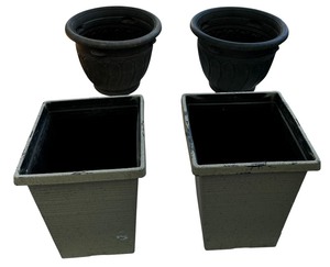 lot 201 image: Planters Bundle, 10.75 Square  15.5 Round