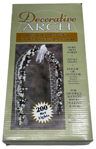 lot 179 image: Decorative Arch