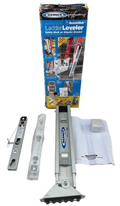 lot 178 image: Ladder Leveler