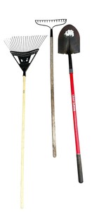 lot 218 image: Lawn Care Bundle of 3 Yard Tools