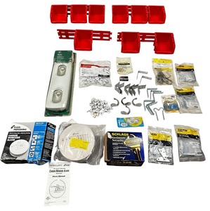 lot 175 image: Home Security Bundle