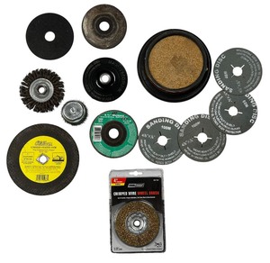 lot 169 image: Sanding Discs Bundle