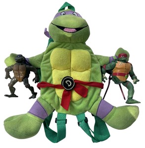 lot 340 image: Teenage Mutant NingaTurtles Bundle