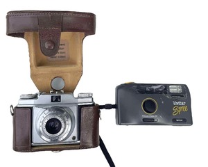lot 351 image: Camera Lot of 2