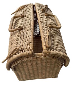 lot 356 image: Picnic Basket