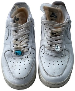 lot 443 image: Nike Air Force 1 Low 07 LX Bling Size 6.5
