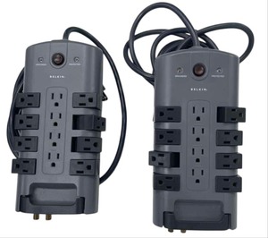 lot 425 image: Large Surge Protectors, Lot of 2