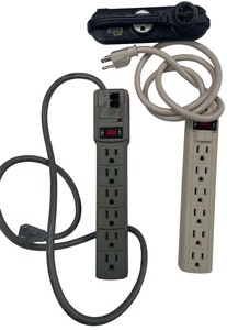lot 426 image: Surge Protectors, Bundle of 3