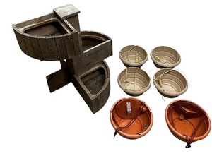 lot 458 image: Planters Bundle