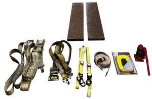 lot 491 image: Tie Down RatchetsTransfer Belt Bundle