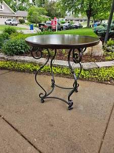 lot 41 image: Contemporary Scrolled Iron Base Parlor Table