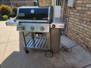lot 60 image: Weber Genesis II Grill, Natural Gas