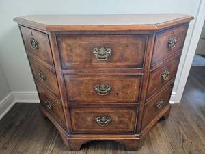 lot 18 image: Antique Half-Hex Regency Accent Cabinet