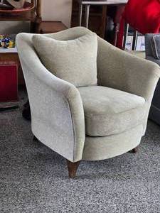 lot 22 image: Kravet Furniture Plush Upholstered Armchair - Gray