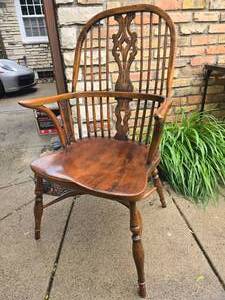 lot 55 image: Stunning Carved Windsor Accent Chair