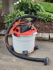lot 95 image: Ridgid 6.0 HP WetDry Vac