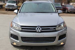 2012 Volkswagen Touareg Hybrid AWD 4dr SUV