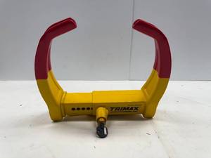 lot 38 image: TRIMAX WHEEL LOCK
