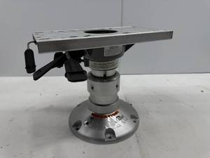 lot 76 image: SPRINGFIELD ADJUSTABLE PEDESTAL