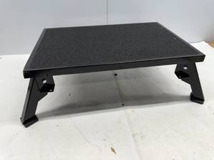 lot 97 image: BLACK PLATFORM STEP