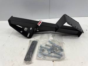 lot 98 image: HEAVY DUTY SPARE TIRE CARRIER