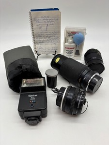lot 83 image: Vivitar 2600 Auto Flash with Lenses and Accessories Set