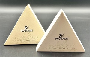 lot 157 image: Swarovski Annual Edition Ornament 2001 