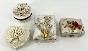 lot 168 image: Set of 4 Vintage Ceramic Trinket Boxes with Floral Designs
