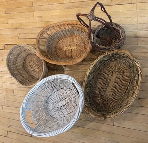 lot 202 image: Collection of 5 Woven Baskets in Various Styles