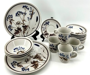 lot 215 image: Noritake Primastone Genuine Stoneware Set with Floral Design