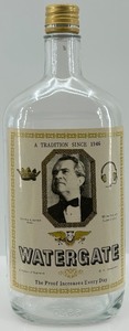 lot 250 image: Empty Watergate Liquor Bottle with Vintage 1946 Design